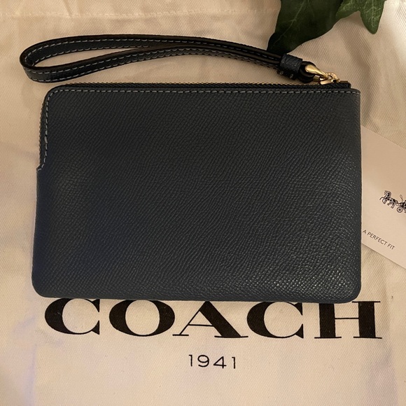 Coach Corner Zip Navy Leather Wristlet